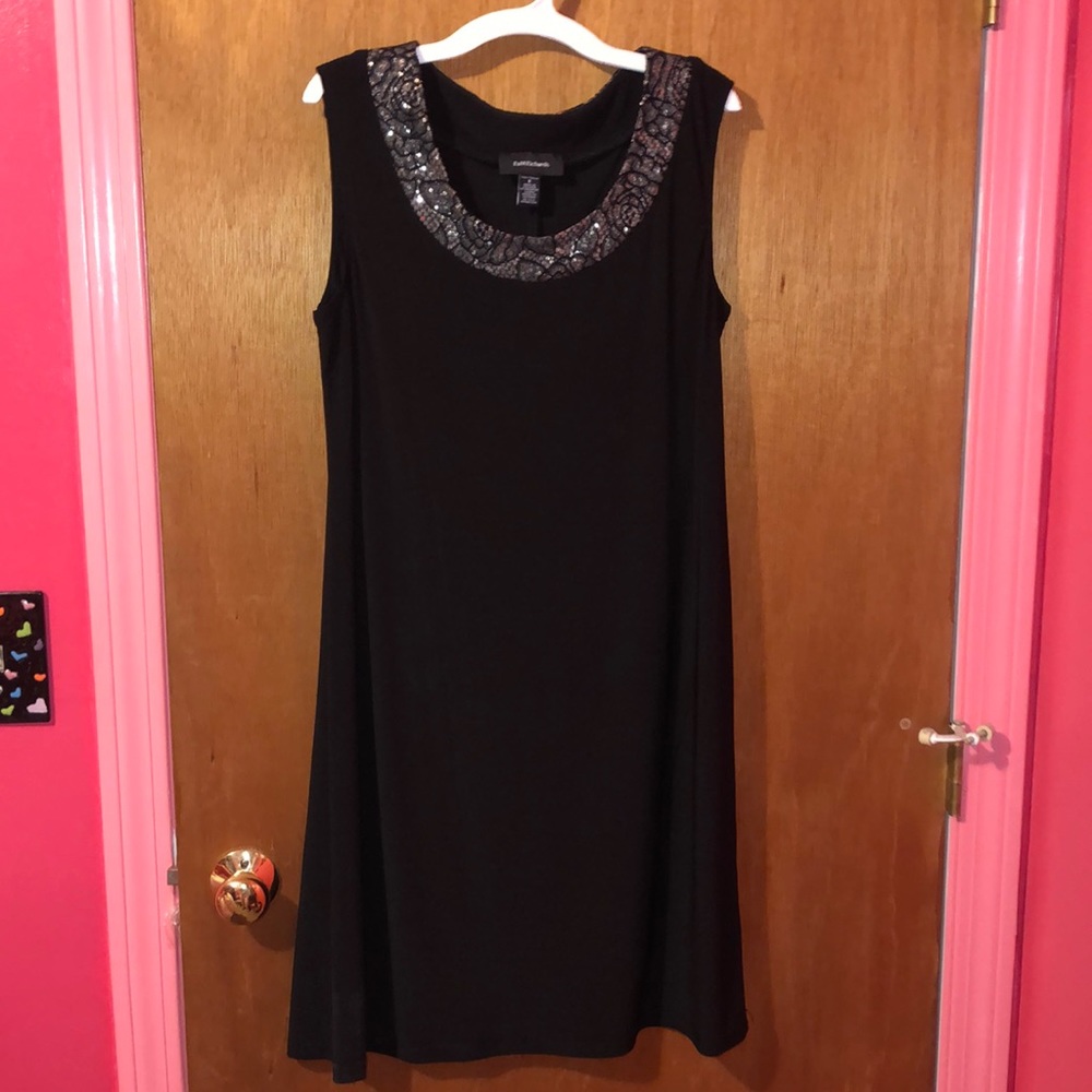 Black straight dress